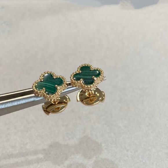 Authentic Van Cleef & Arpels Vintage Alhambra Earrings - Picture 3 of 10